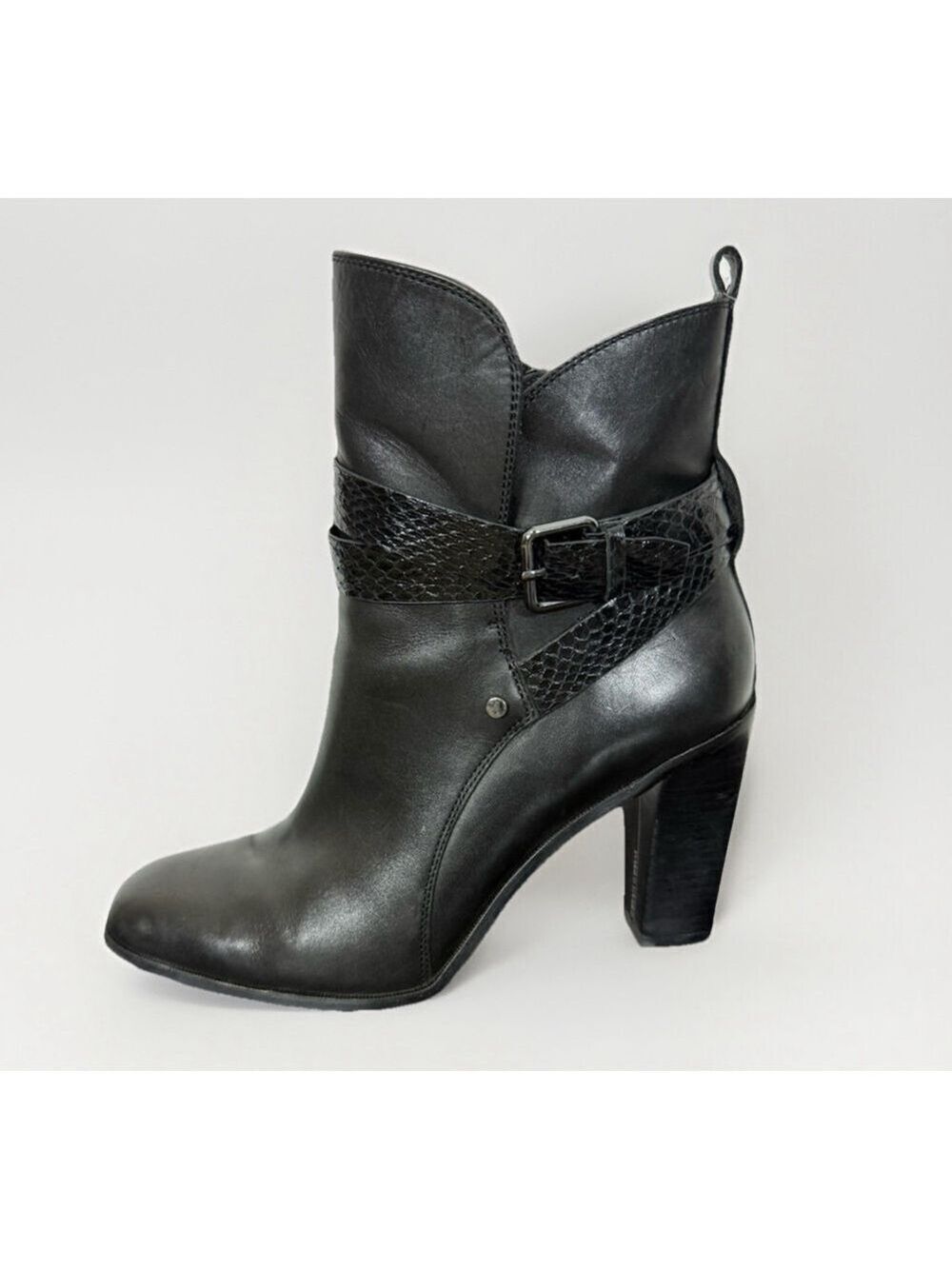 Donald J. Pliner Oli Heeled Ankle Boots Sz 9.5 Black Snakeskin Leather City $250